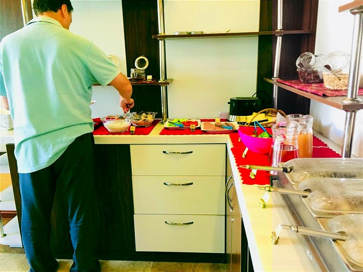 فندق كايزر أولان باتور المظهر الخارجي الصورة